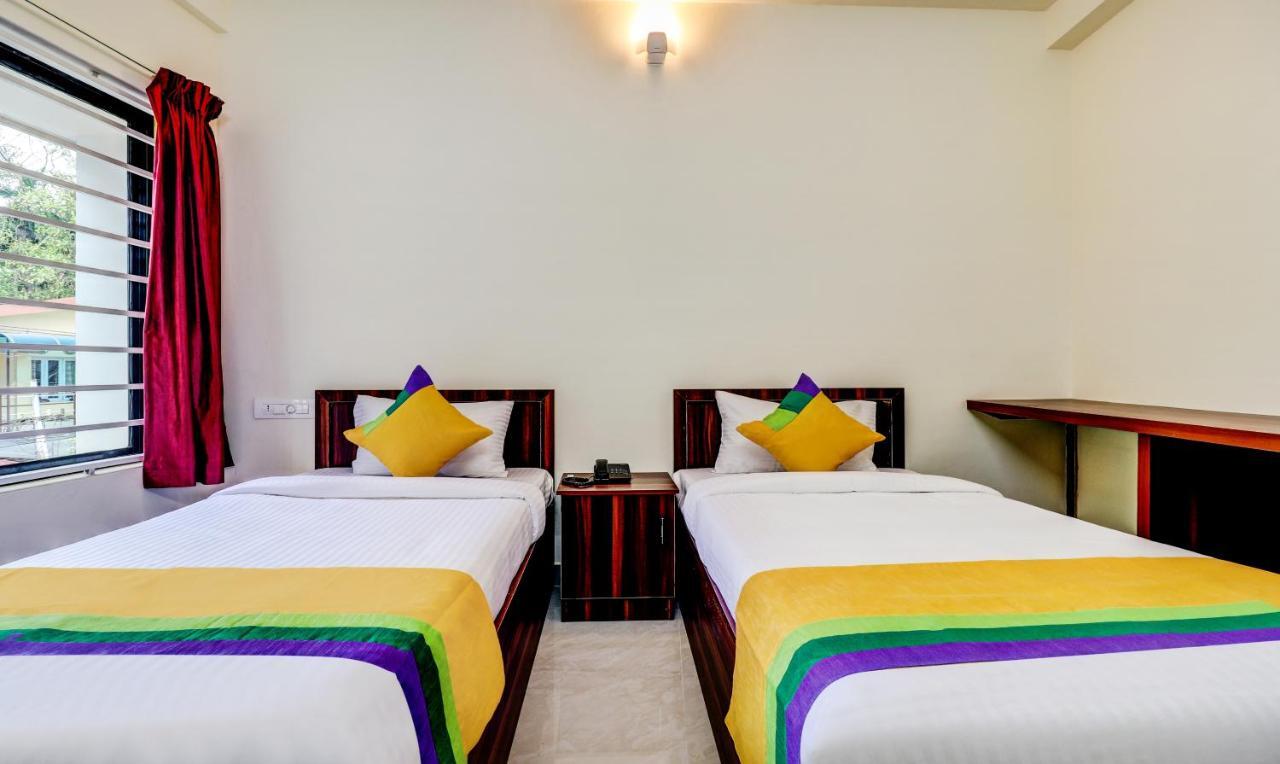 Itsy Hotels Rain Tulsi Stayz, Palarivattom Junction Kochi Exterior foto